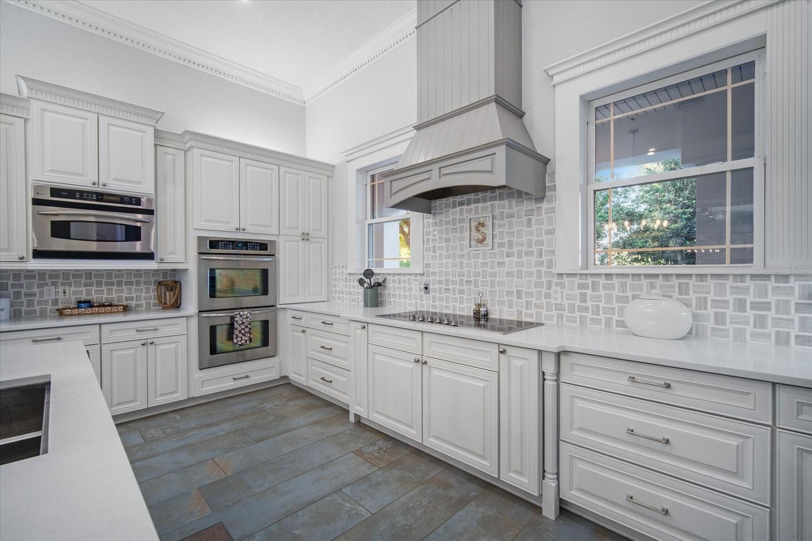 HAMMOCK OAKS RESERVE - Residential