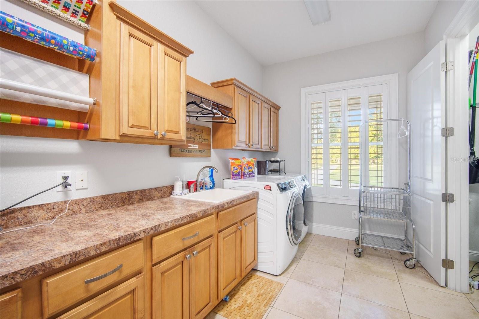 HAMMOCK OAKS RESERVE - Residential