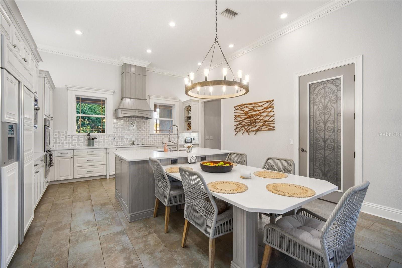 HAMMOCK OAKS RESERVE - Residential