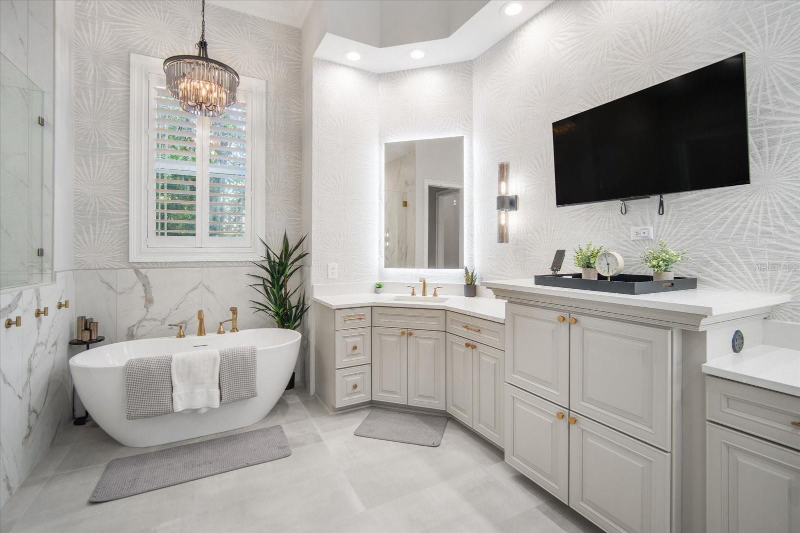 HAMMOCK OAKS RESERVE - Residential