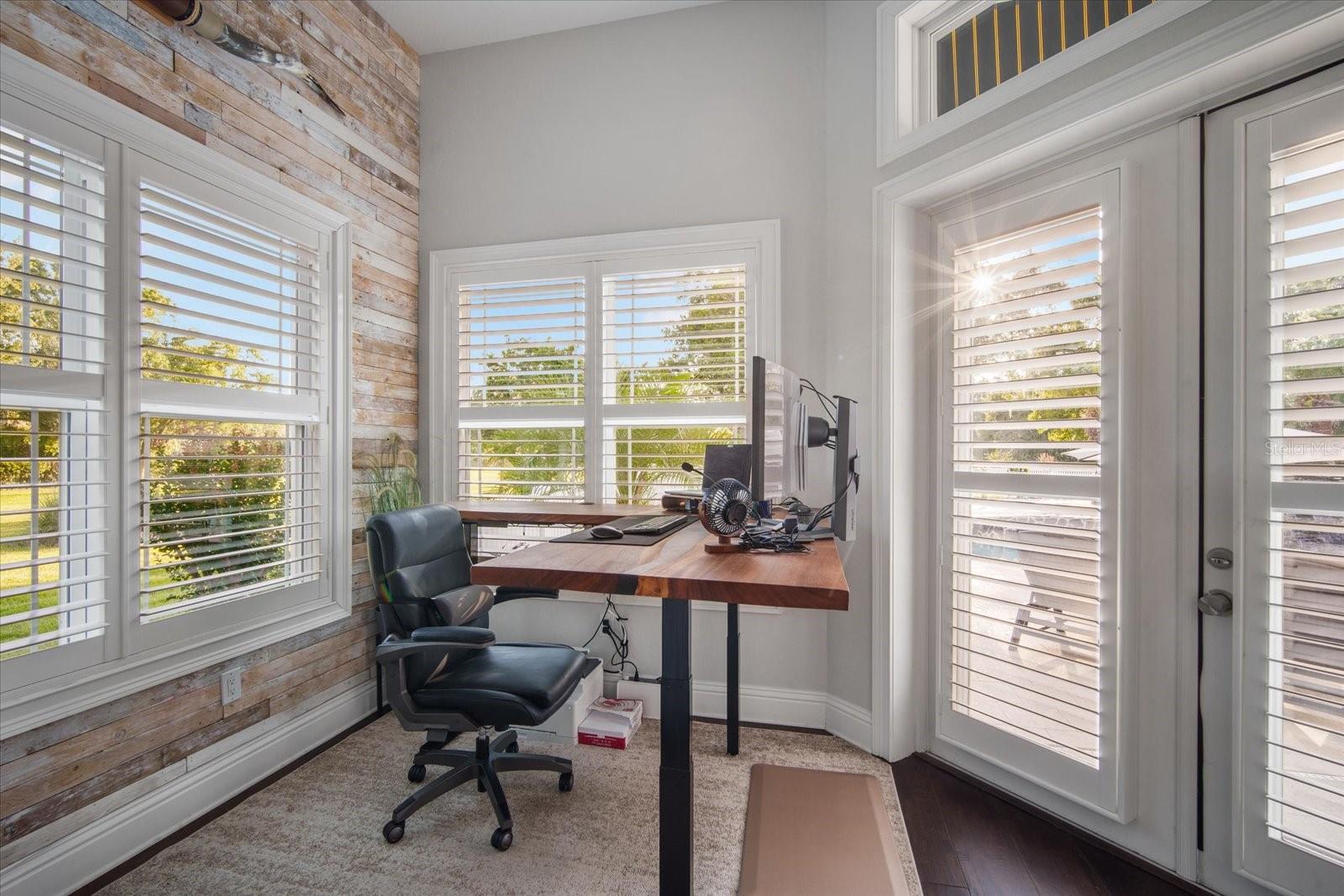 HAMMOCK OAKS RESERVE - Residential