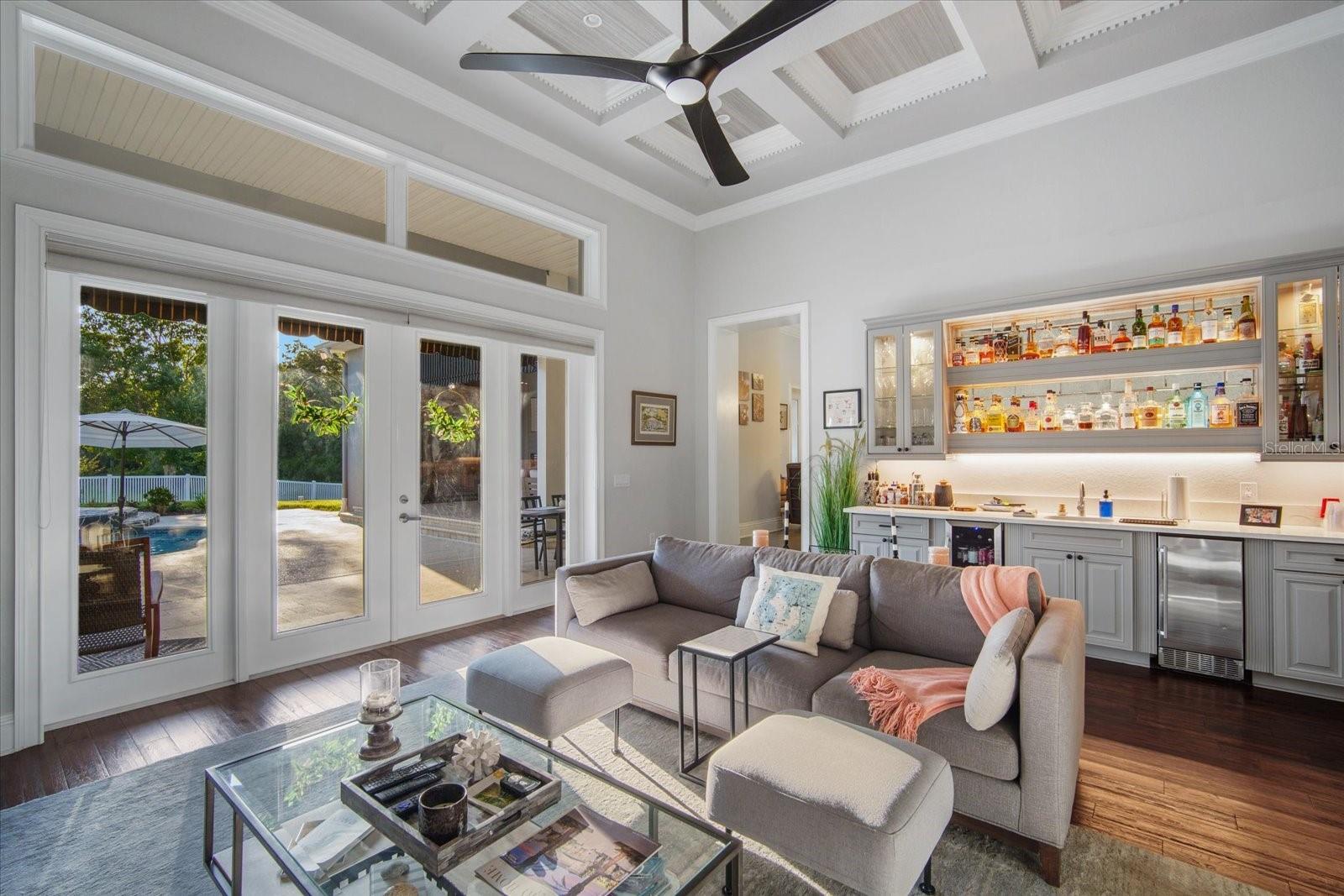 HAMMOCK OAKS RESERVE - Residential