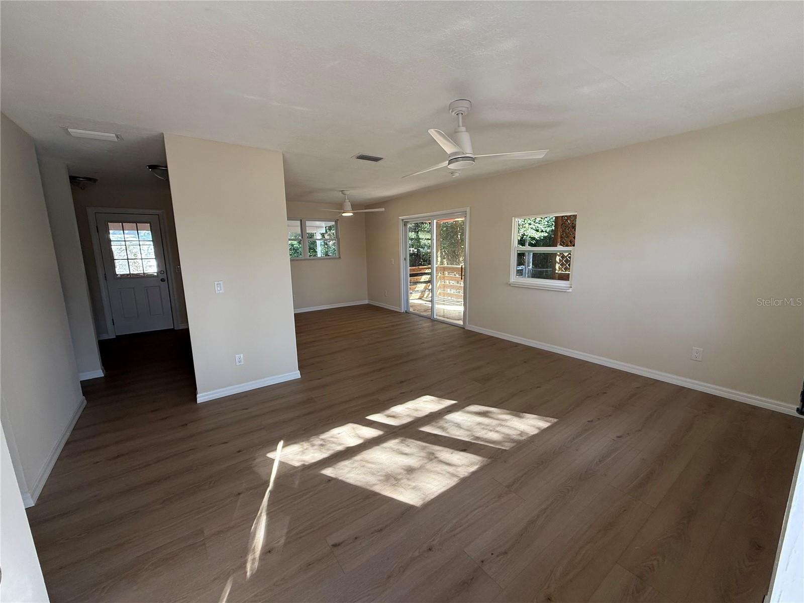 KINGS ROAD ESTATES UNIT 1 - Residential