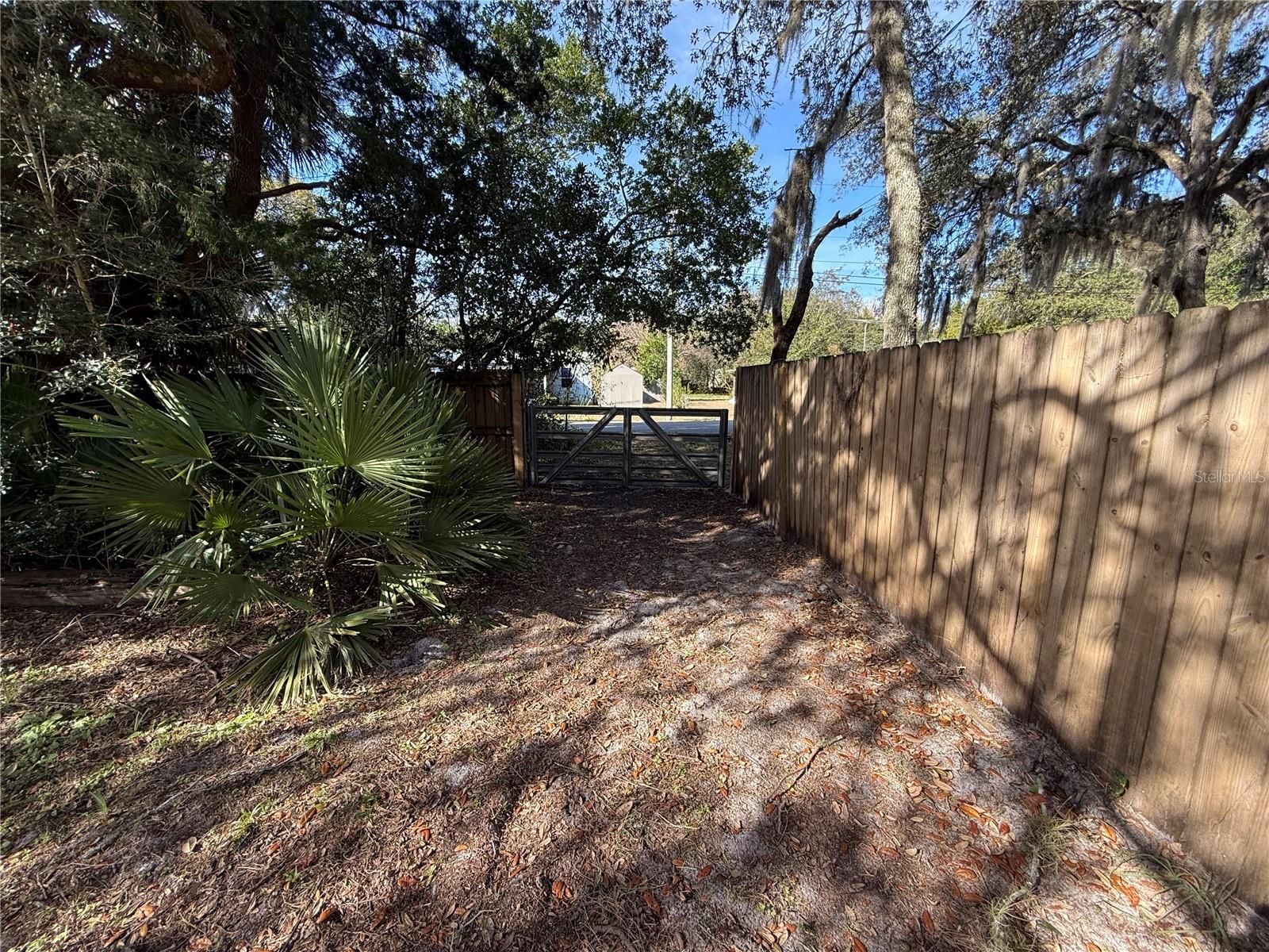 KINGS ROAD ESTATES UNIT 1 - Residential