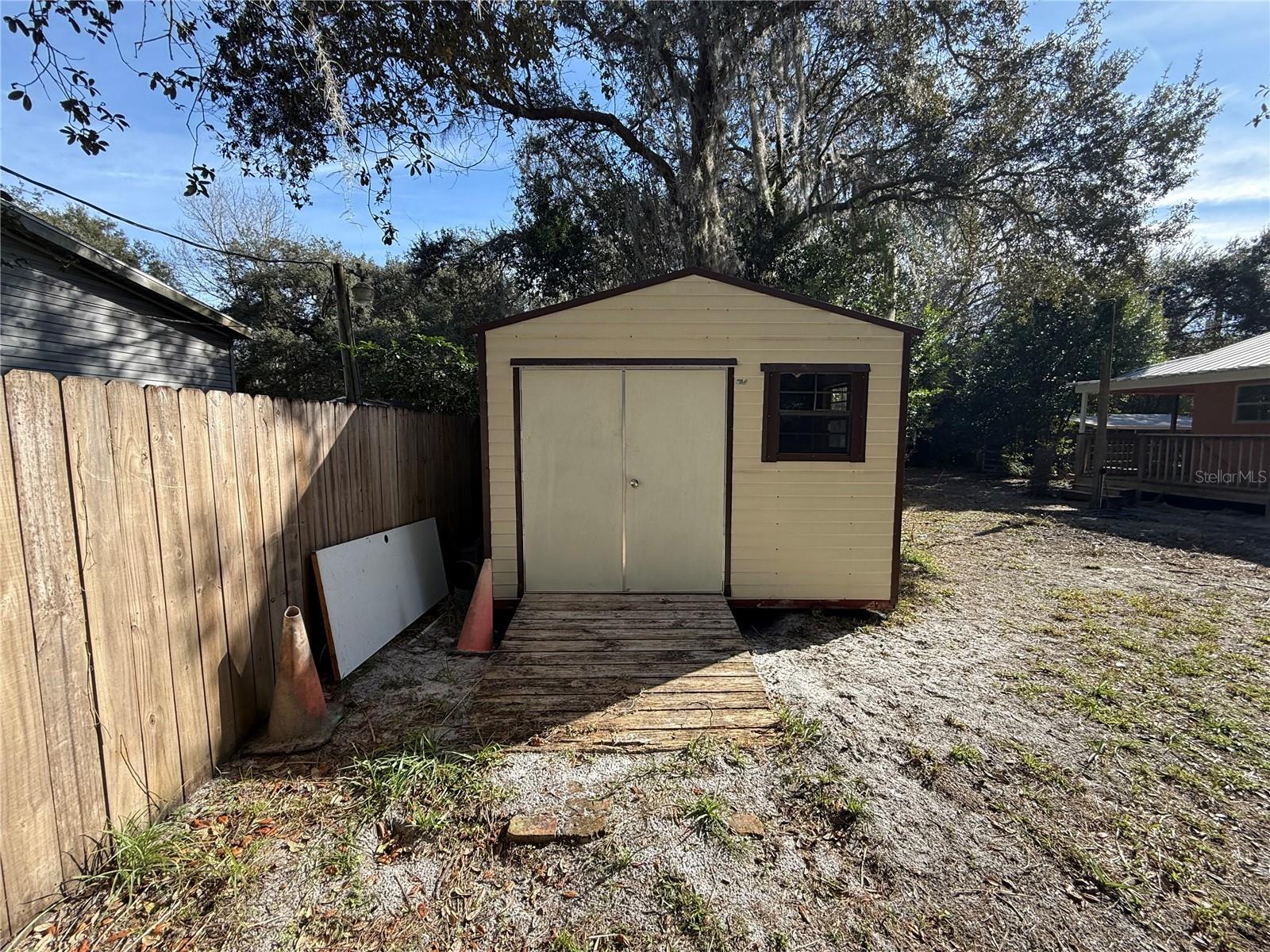 KINGS ROAD ESTATES UNIT 1 - Residential