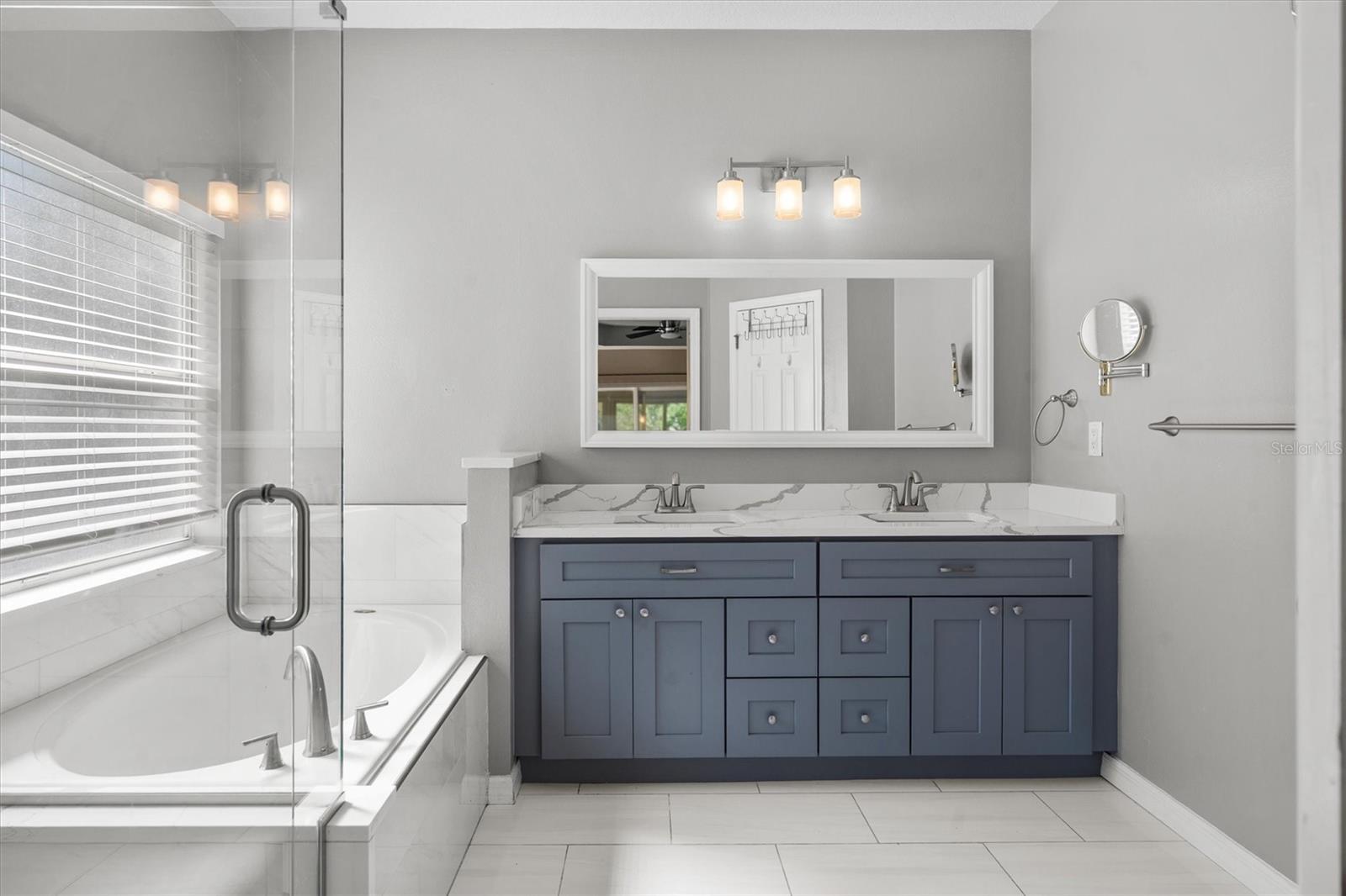 AVALON LAKES PH 01 VILLAGE I & J - Residential Lease