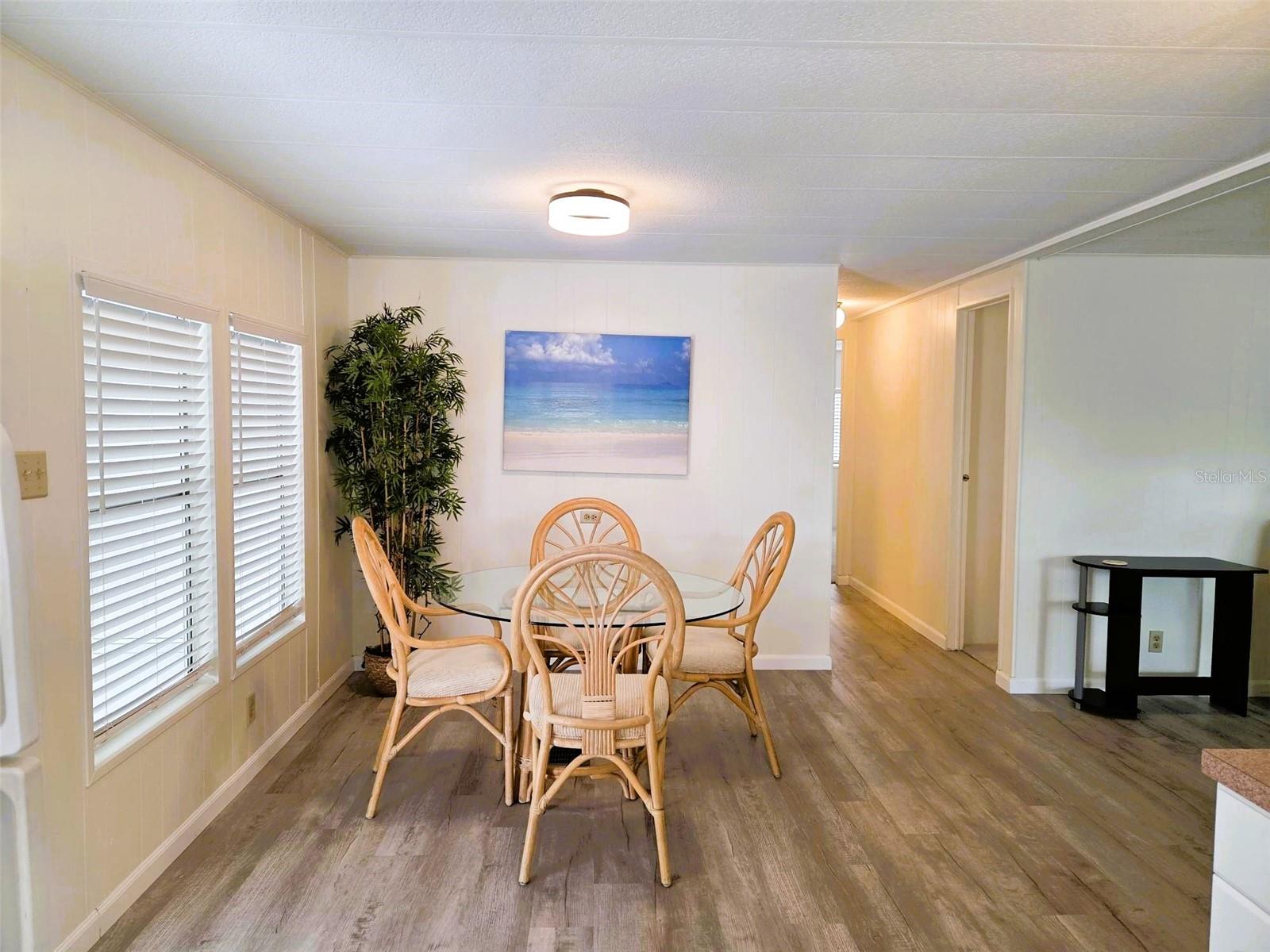 OAKWOOD MANOR - Residential