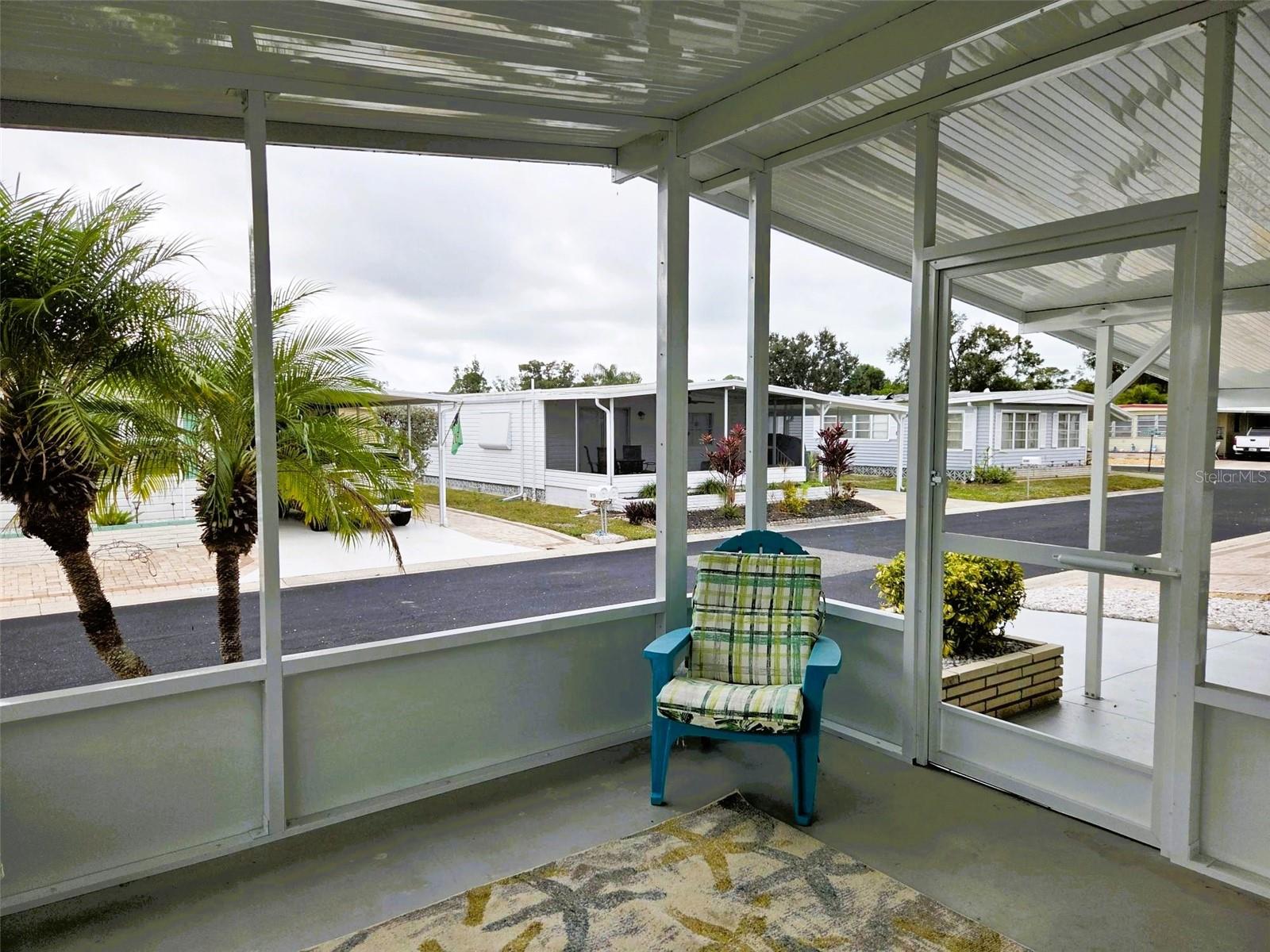 OAKWOOD MANOR - Residential