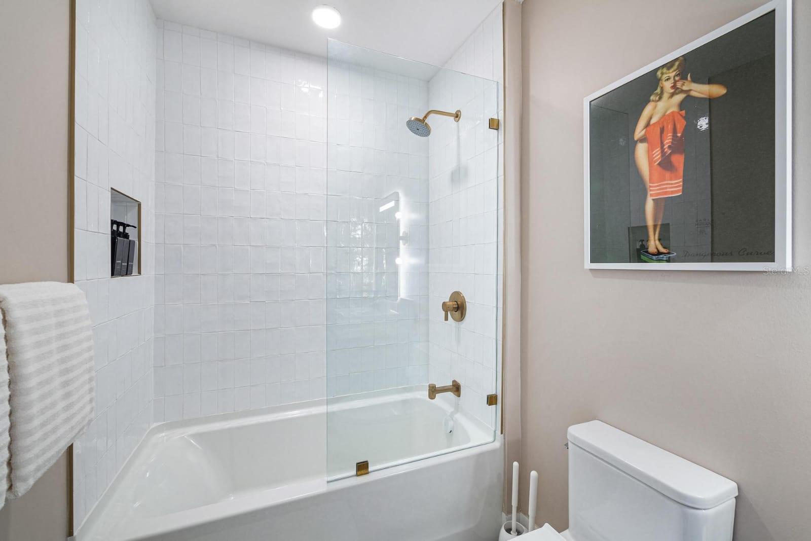 159 NE 6TH STREET CONDO - Residential