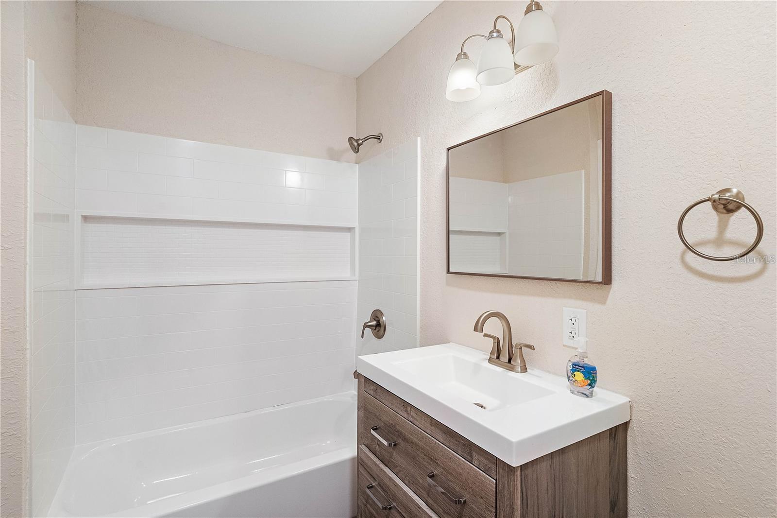 PINELLAS PARK - Residential Income