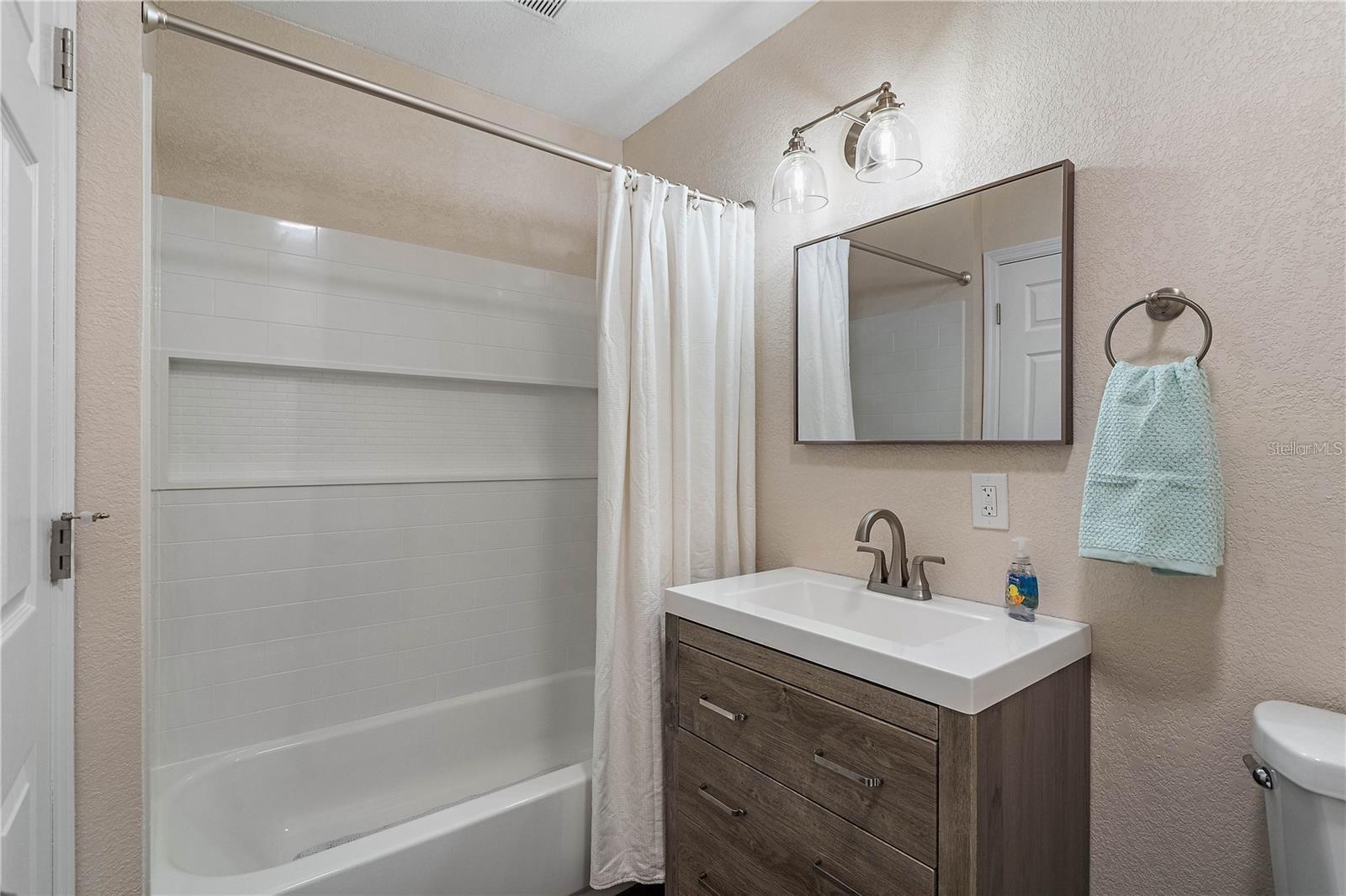 PINELLAS PARK - Residential Income