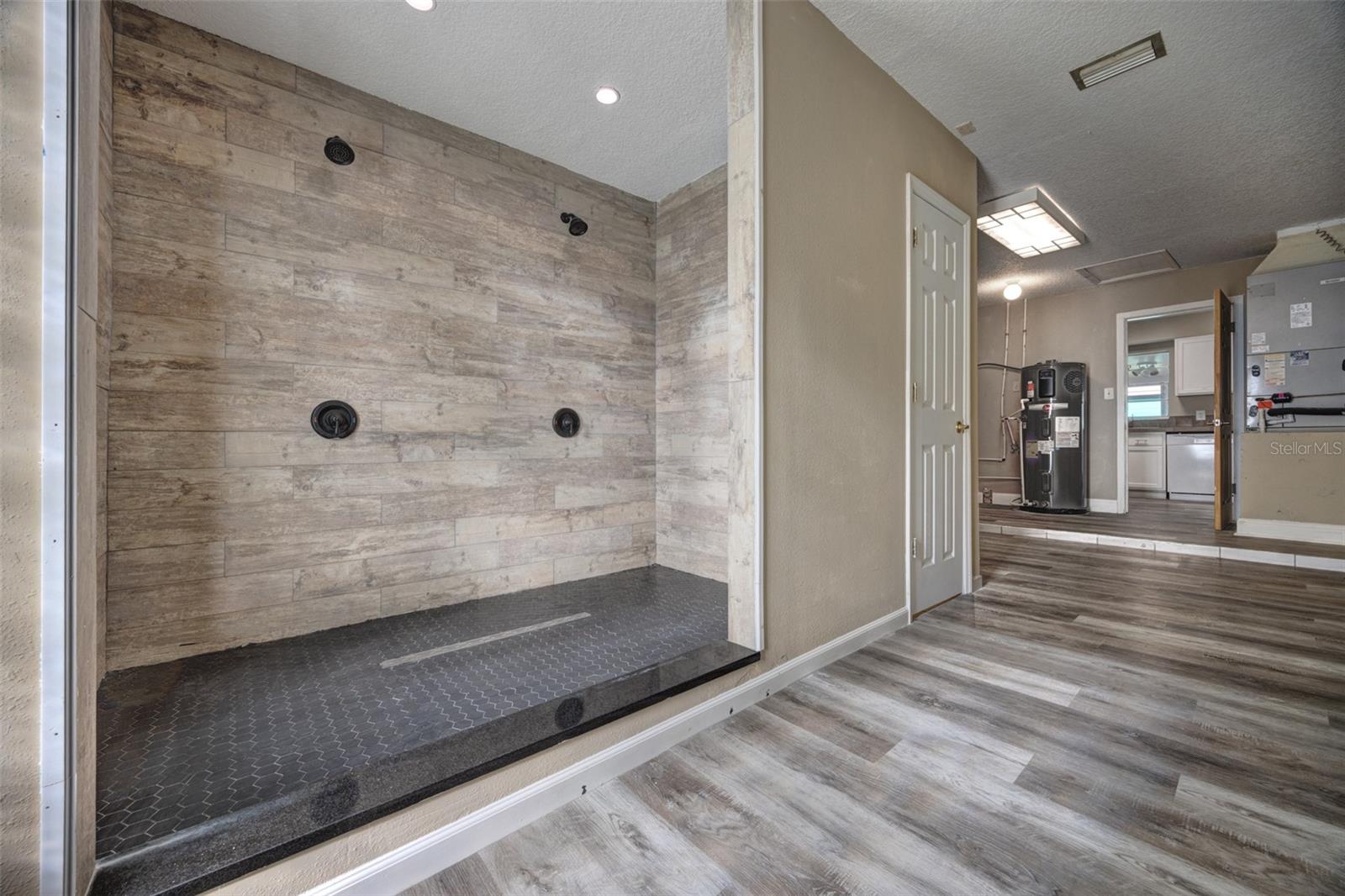 LAKE HELEN BLKS 51 & 60 BLAKEWOOD RESUB - Residential