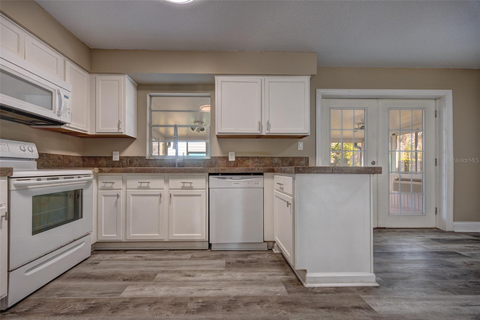 LAKE HELEN BLKS 51 & 60 BLAKEWOOD RESUB - Residential