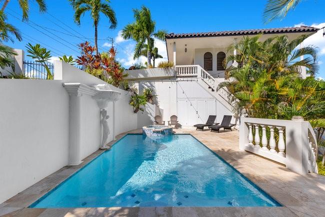 SECTOR LA JOYA BARRIO ENSENADA - Residential