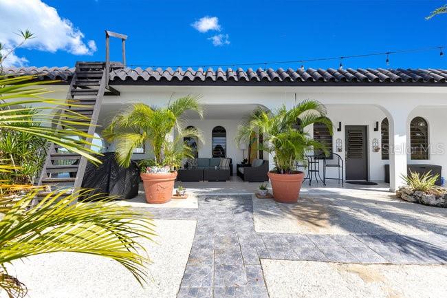 SECTOR LA JOYA BARRIO ENSENADA - Residential