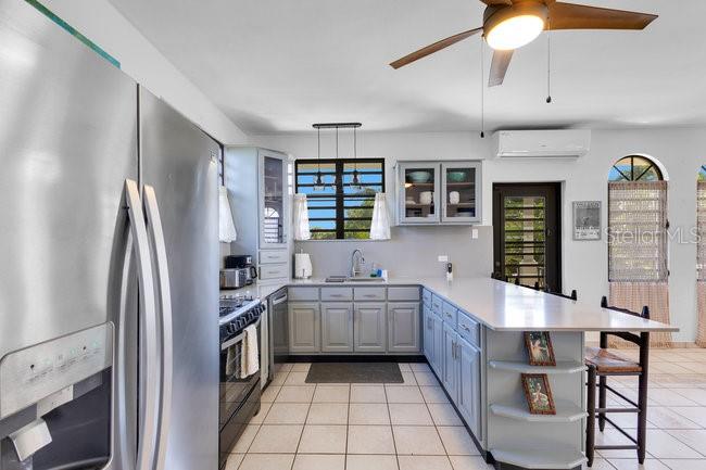 SECTOR LA JOYA BARRIO ENSENADA - Residential