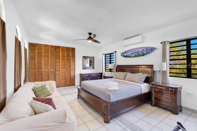 SECTOR LA JOYA BARRIO ENSENADA - Residential