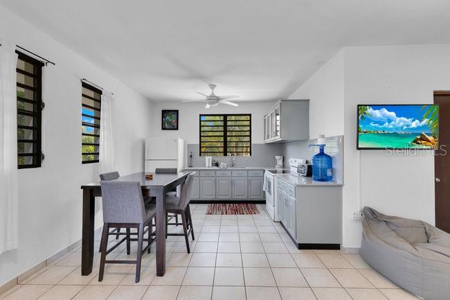 SECTOR LA JOYA BARRIO ENSENADA - Residential