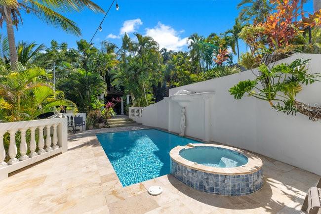 SECTOR LA JOYA BARRIO ENSENADA - Residential