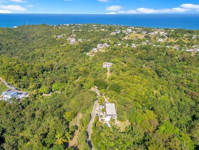 SECTOR LA JOYA BARRIO ENSENADA - Residential