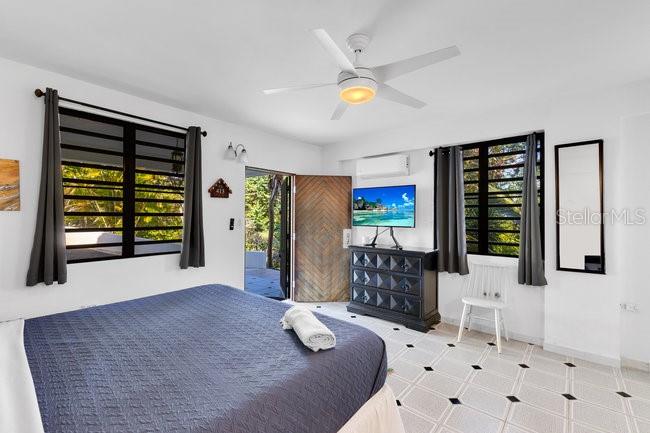 SECTOR LA JOYA BARRIO ENSENADA - Residential