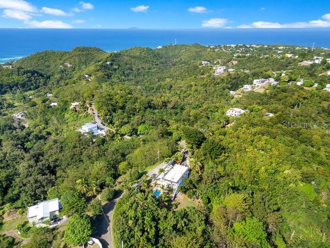 SECTOR LA JOYA BARRIO ENSENADA - Residential