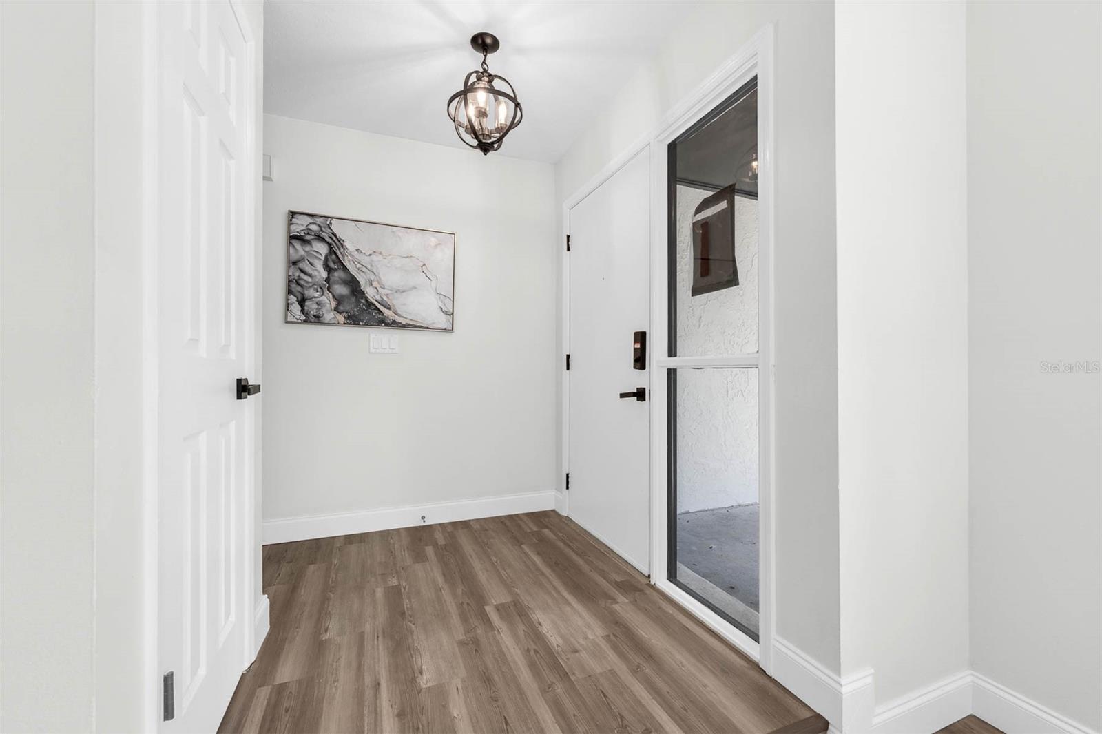 WOODLANDS SEC 5 - Residential Lease