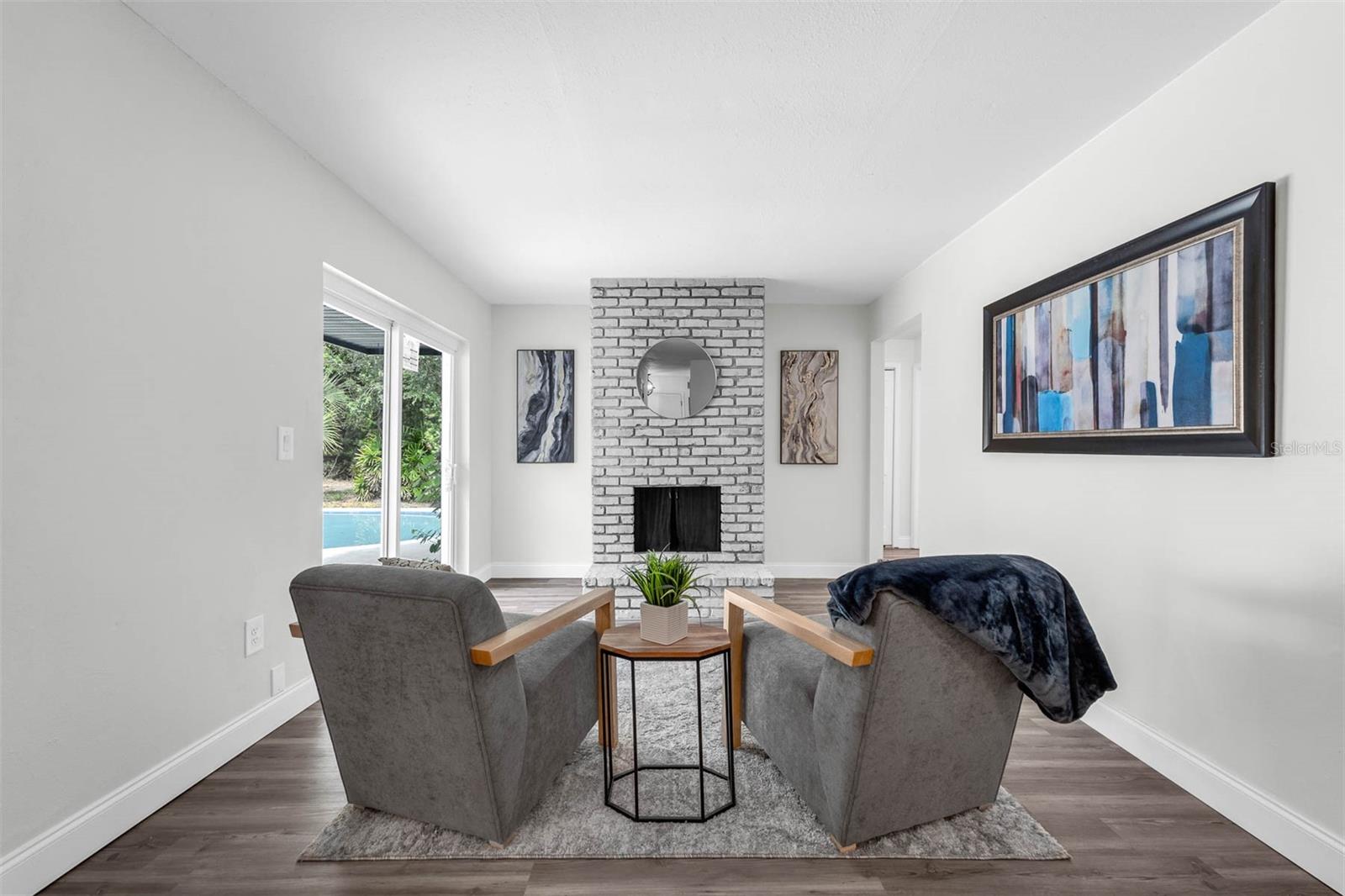 WOODLANDS SEC 5 - Residential Lease