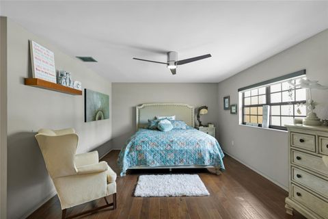 Tiny photo for 1111 Lakeshore Dr #A3, Eustis, FL 32726 (MLS # G5101315)