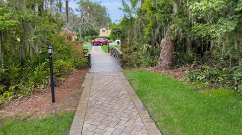 Tiny photo for 1111 Lakeshore Dr #A3, Eustis, FL 32726 (MLS # G5101315)