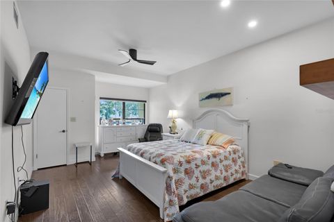 Tiny photo for 1111 Lakeshore Dr #A3, Eustis, FL 32726 (MLS # G5101315)