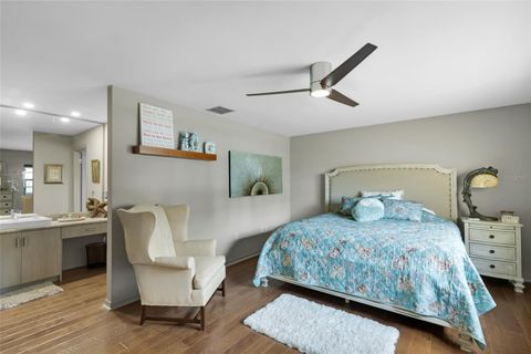 Tiny photo for 1111 Lakeshore Dr #A3, Eustis, FL 32726 (MLS # G5101315)