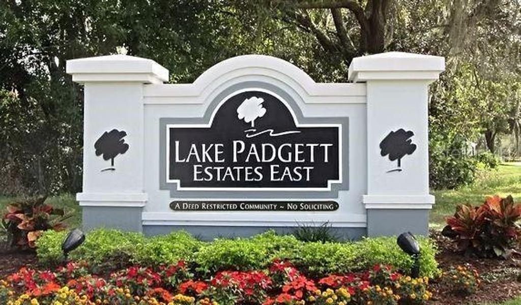 Photo of 4074 Parkway Boulevard, Land O Lakes, FL 34639 (MLS # TB8381773)