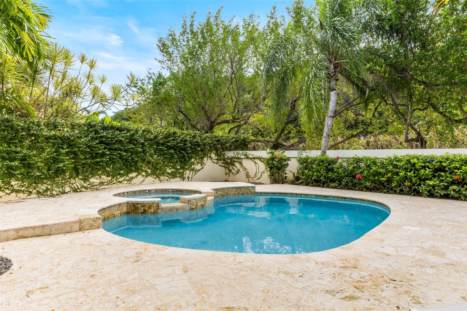 SABANERA DORADO - Residential