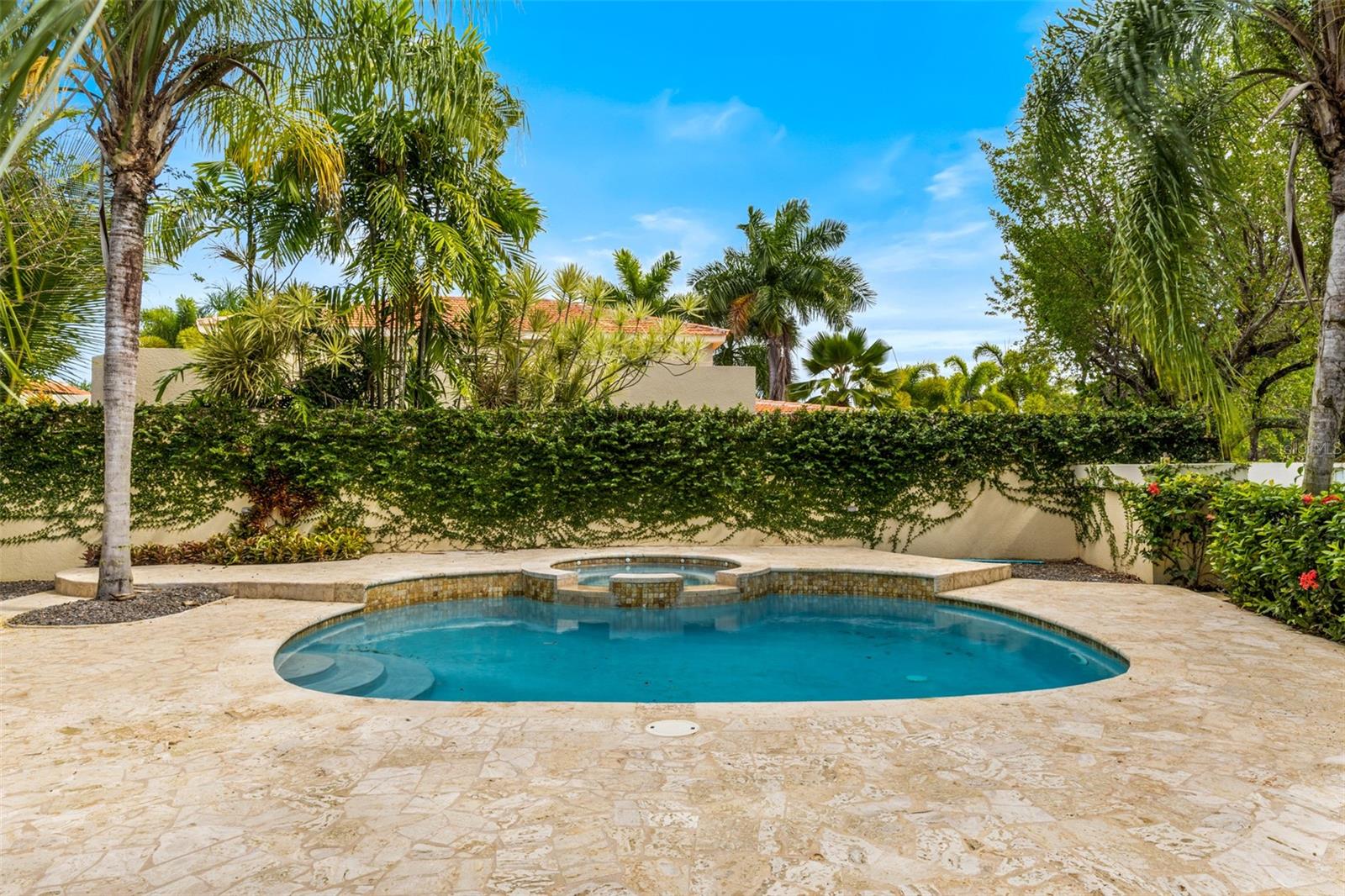 SABANERA DORADO - Residential