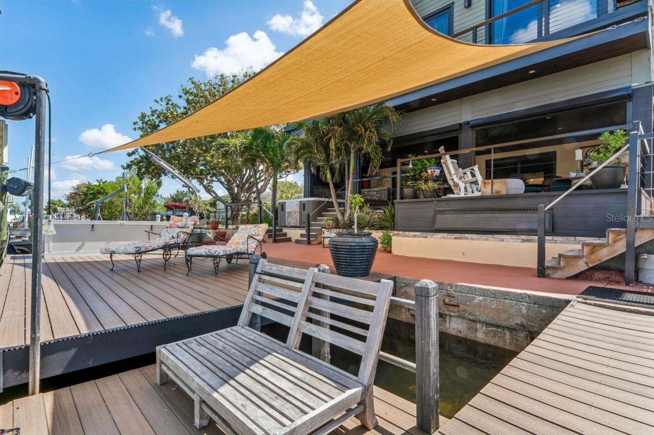 FLOR A MAR - Residential