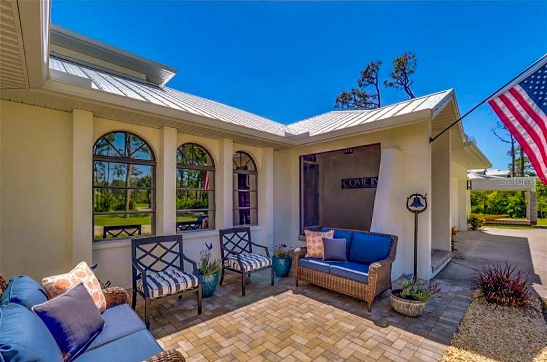 18 RIVERFRONT DRIVE
