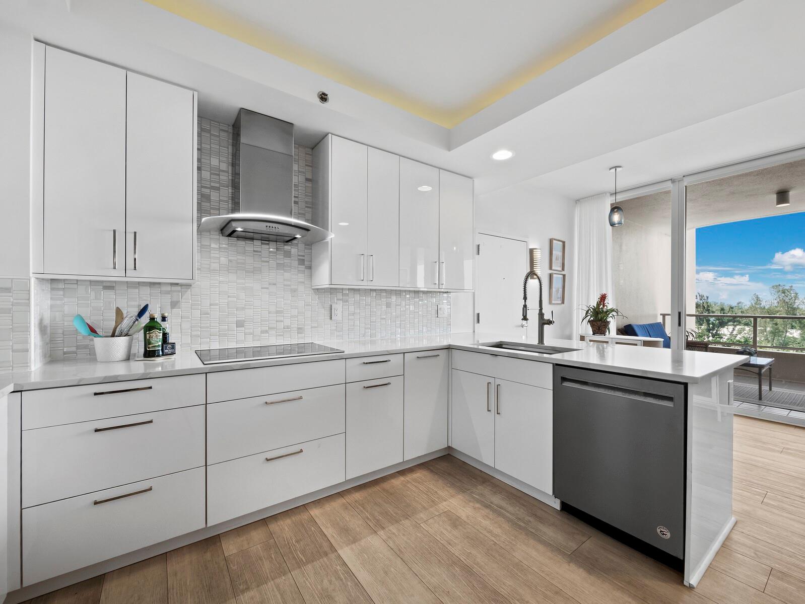 GRAND BAY 1 - Residential