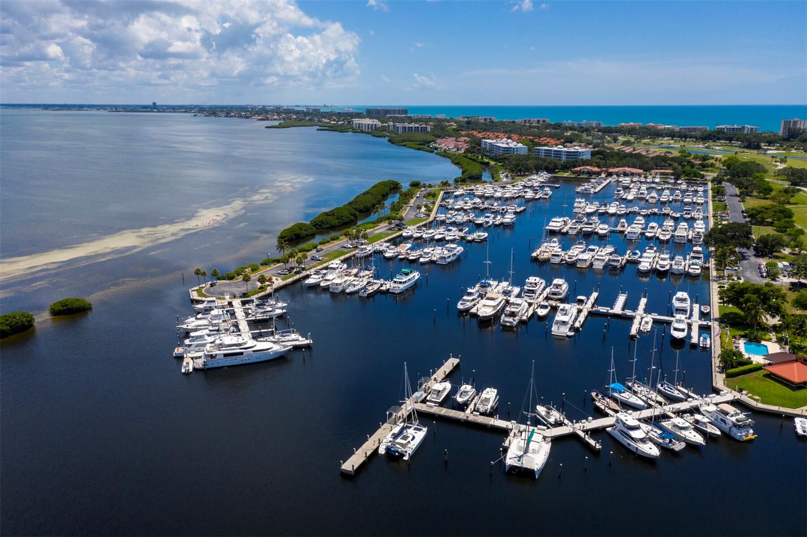 GRAND BAY 1 - Residential