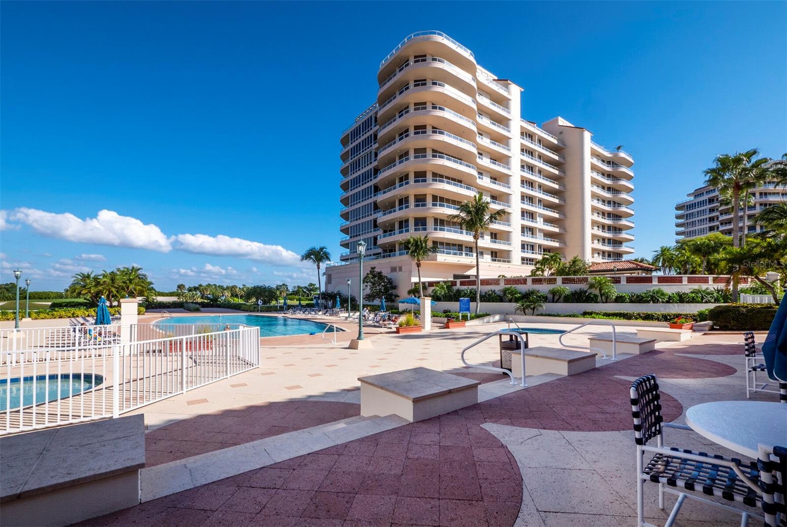 GRAND BAY 1 - Residential