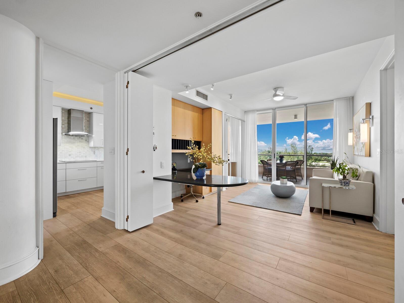 GRAND BAY 1 - Residential