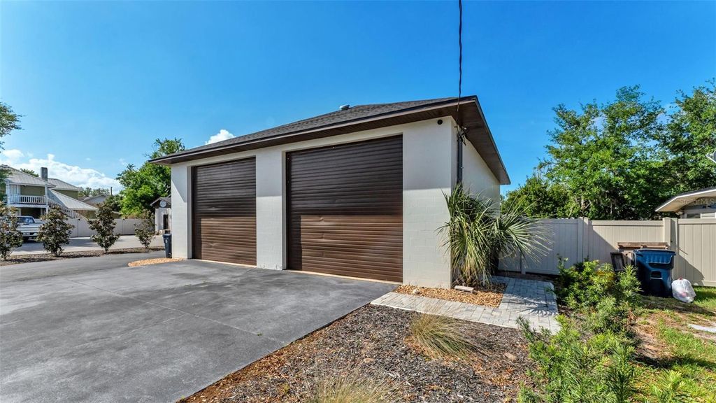 Photo of 208 Howard Street, Auburndale, FL 33823 (MLS # L4960881)