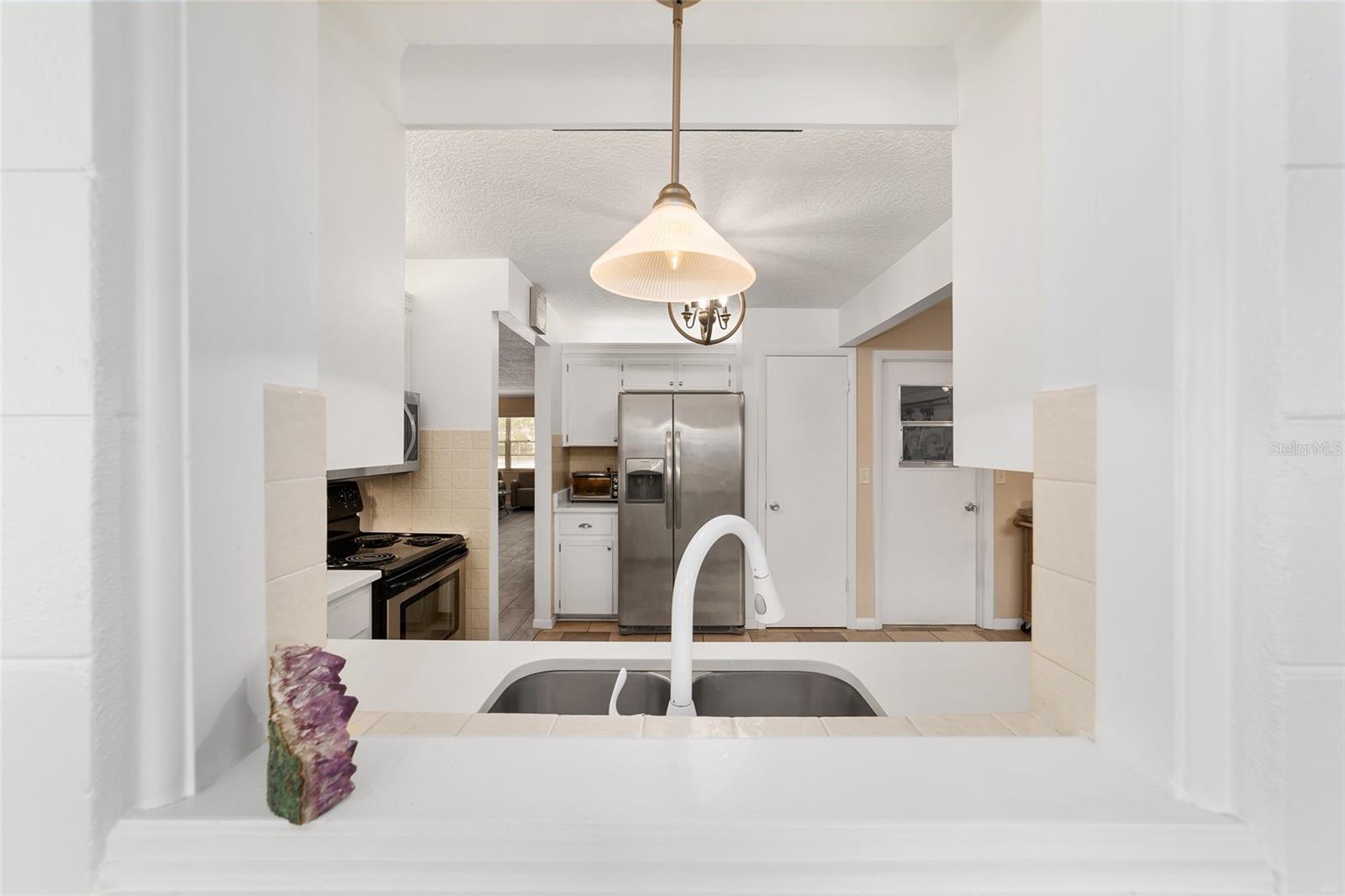 ON TOP OF THE WORLD - Residential