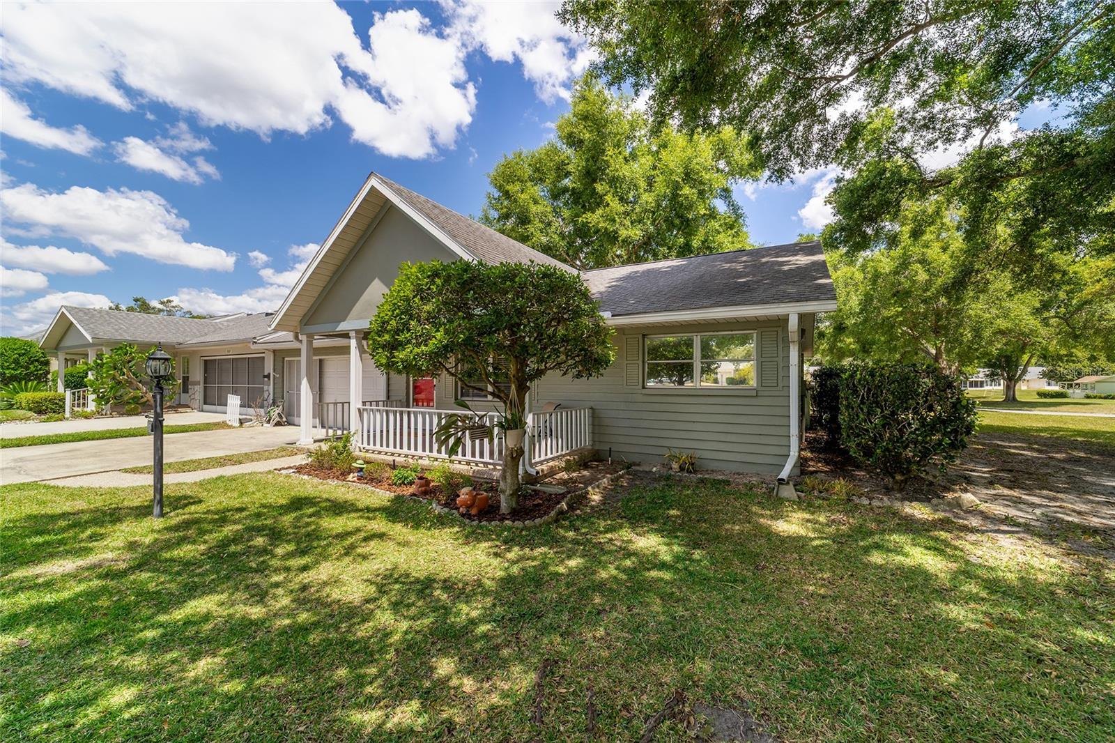 ON TOP OF THE WORLD - Residential