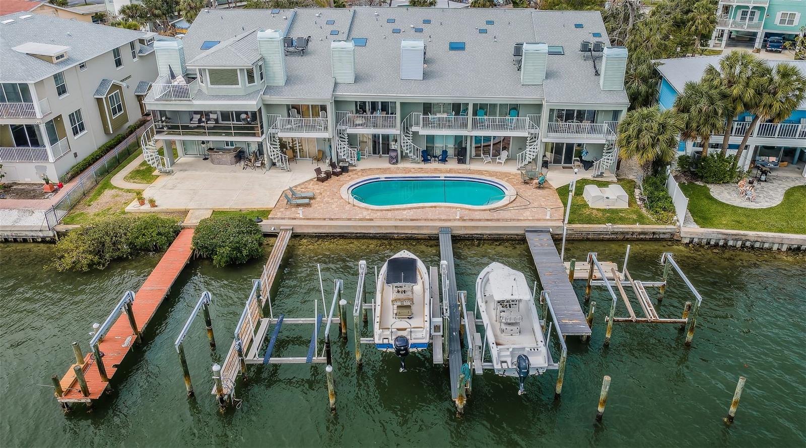 ADMIRALITY THE CONDO - Residential Lease