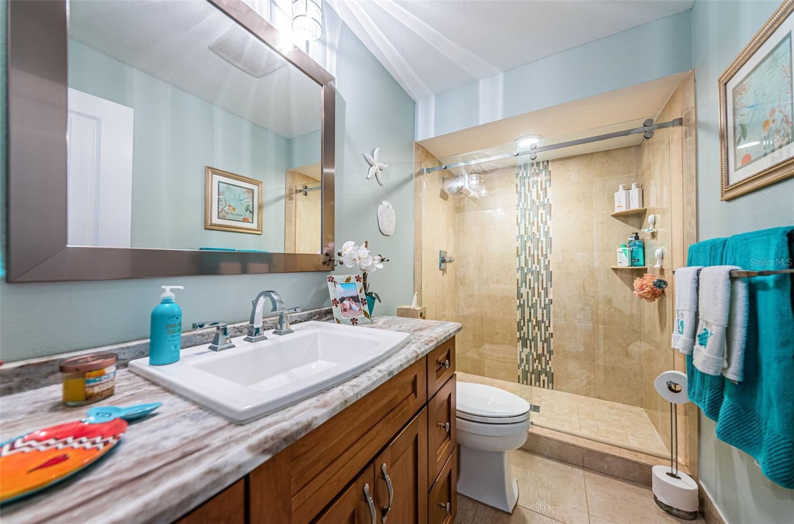 ADMIRALITY THE CONDO - Residential Lease