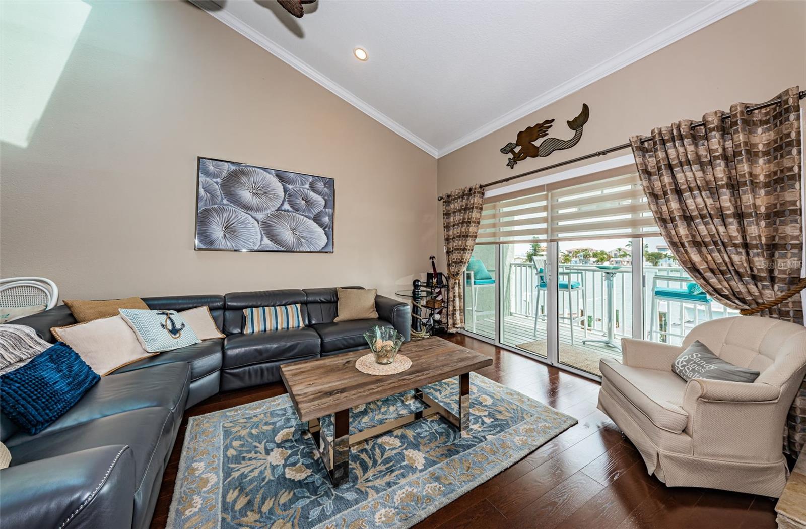 ADMIRALITY THE CONDO - Residential Lease
