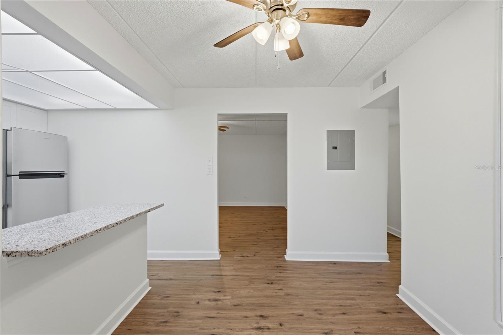 JAMESTOWN CONDO - Residential