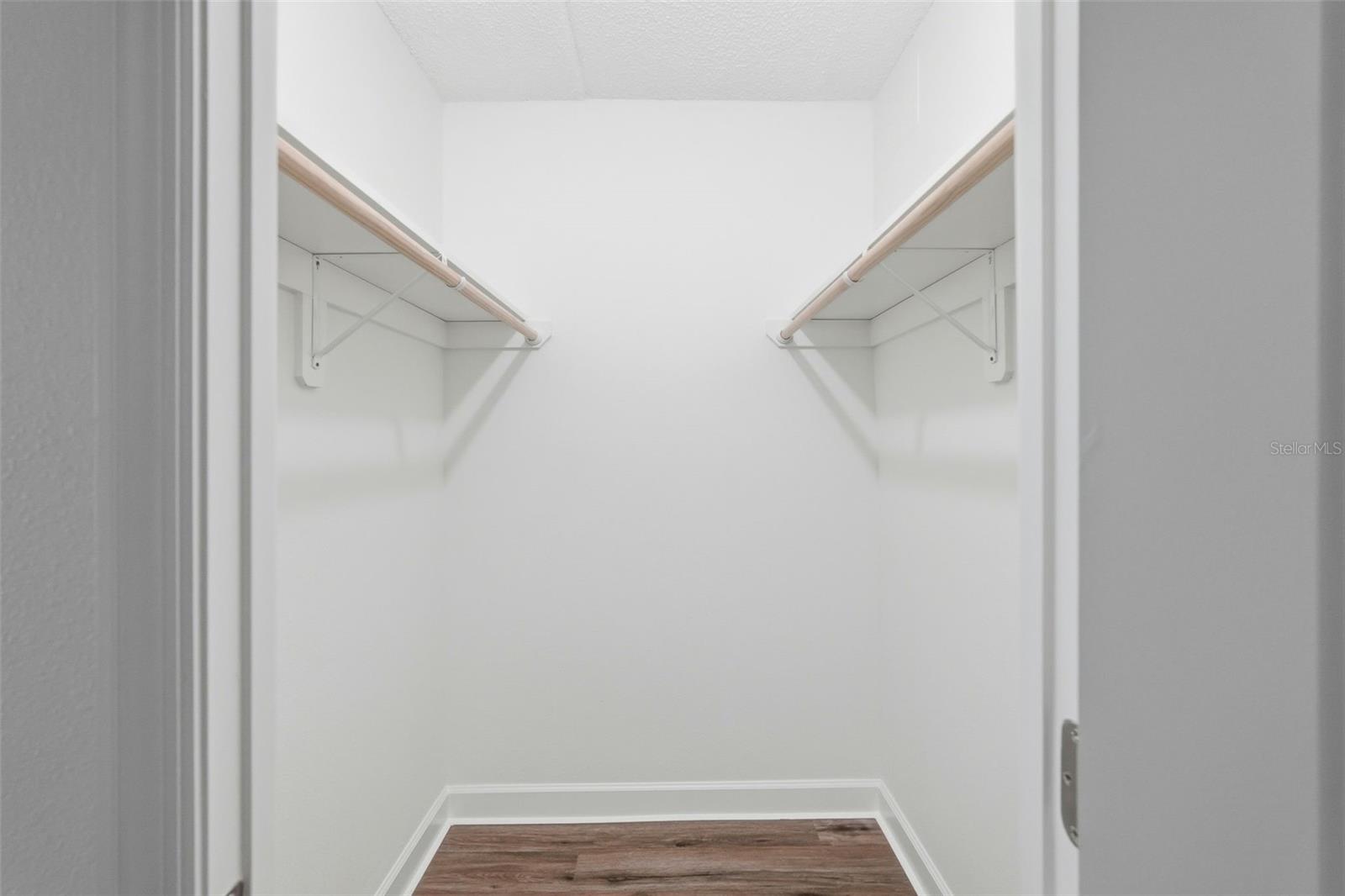 JAMESTOWN CONDO - Residential