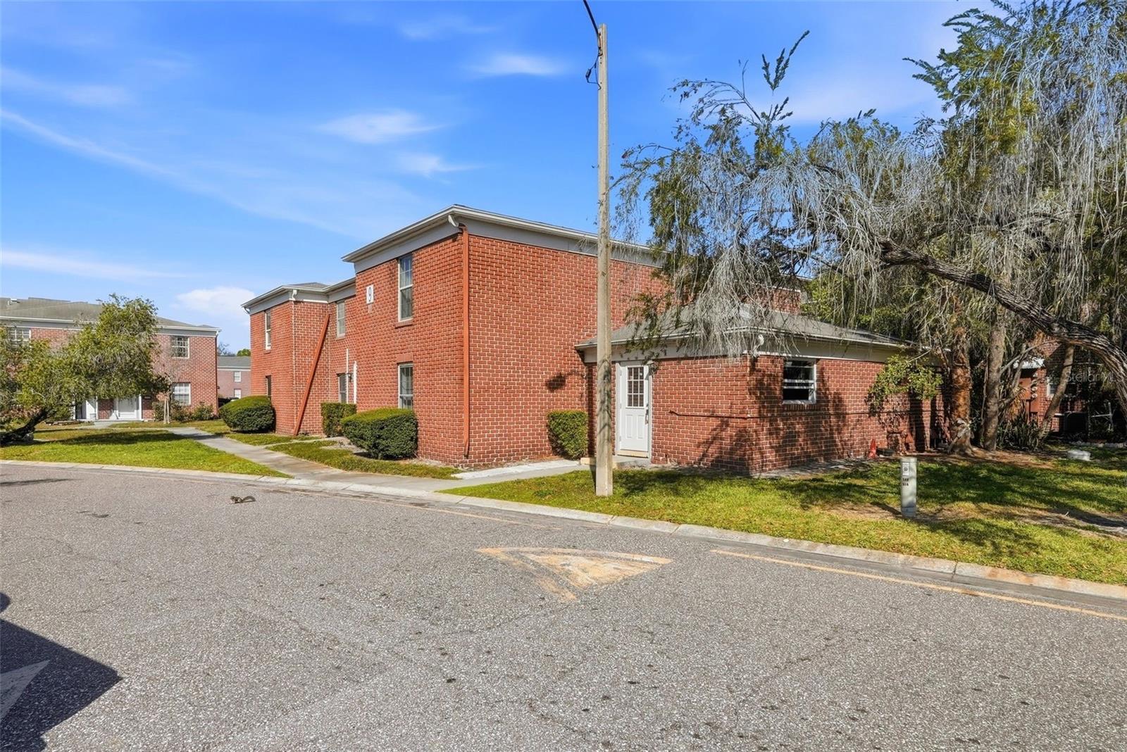 JAMESTOWN CONDO - Residential